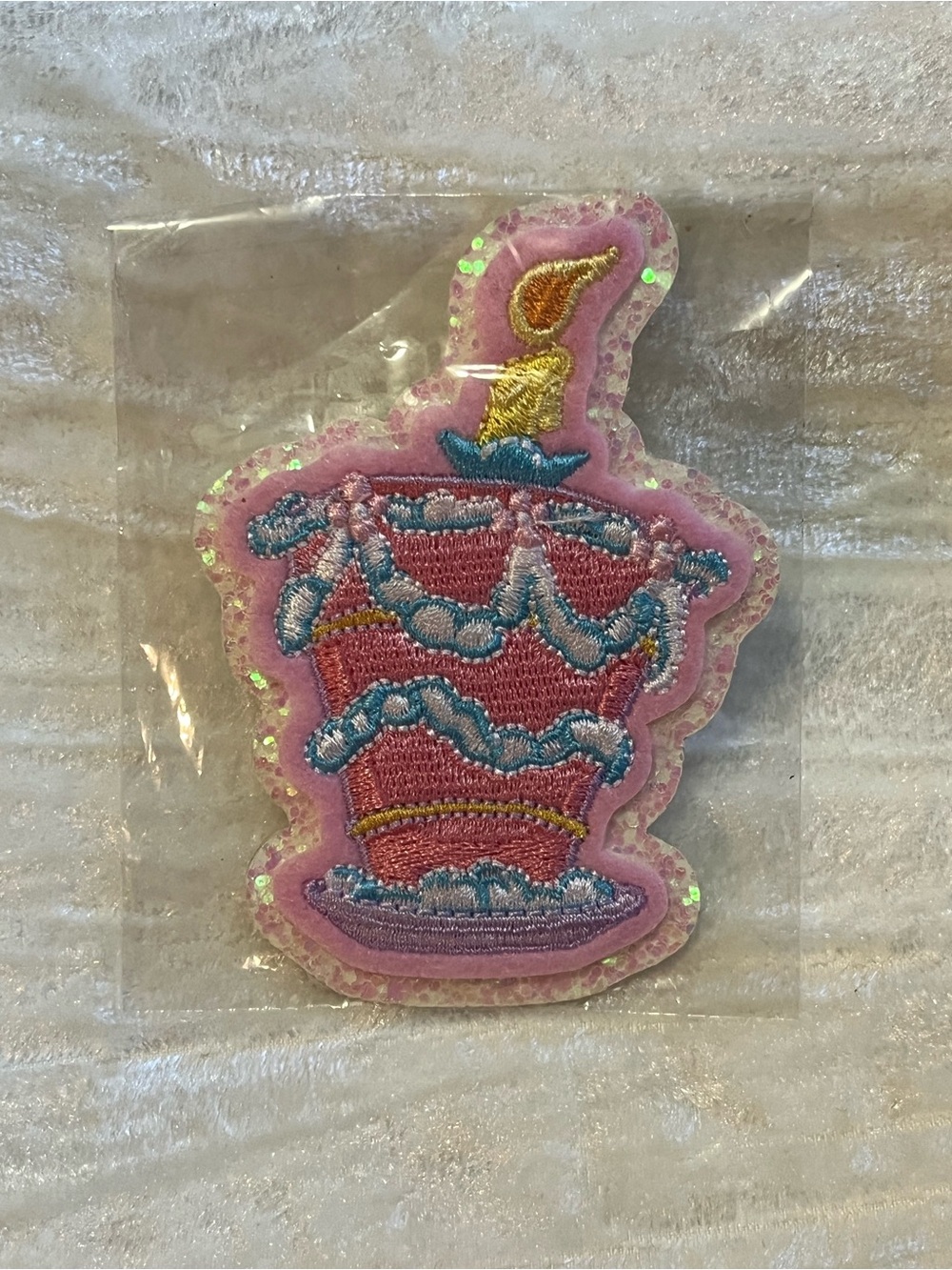 NWT Stoney Clover Lane x Disney Alice in Wonderland Unbirthday Cake
